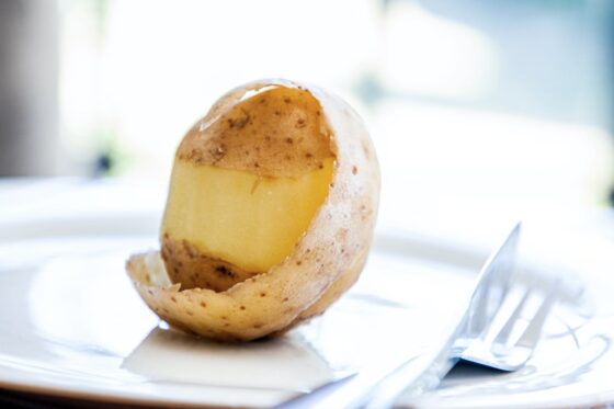 Her er de 5 bedste elektriske kartoffelskrællere.